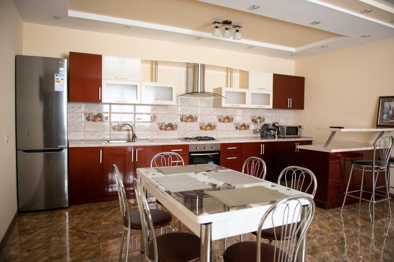 затишна оселя