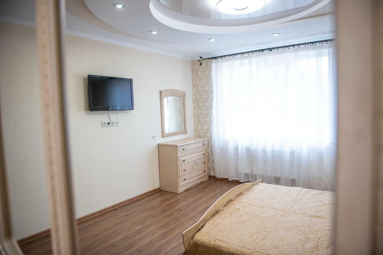 Apartment затишна оселя *